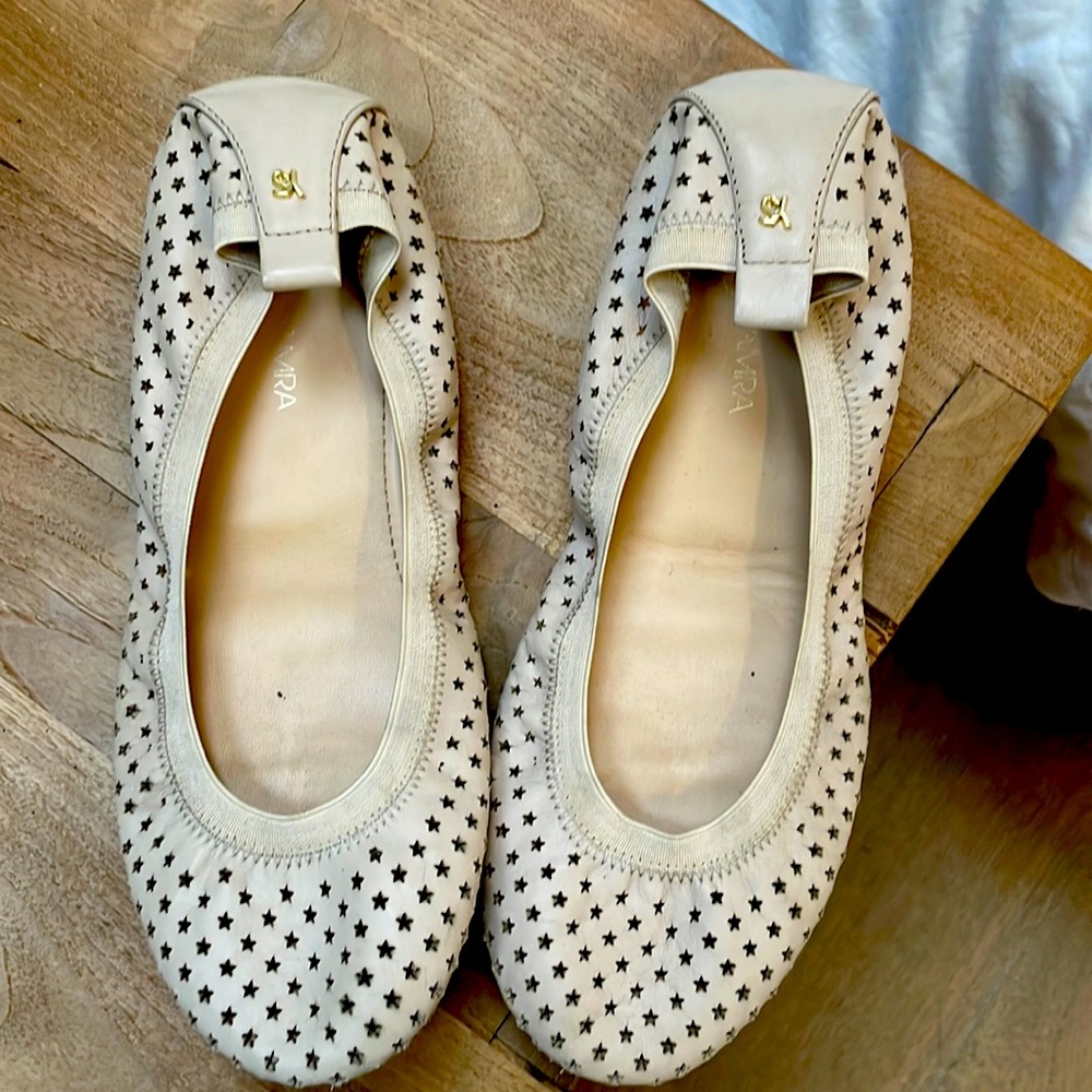Yosi samra star nude ballet flats
